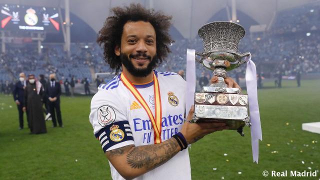 比赛分析-23冠平亨托 马塞洛首次作为皇马队长举起冠军奖杯